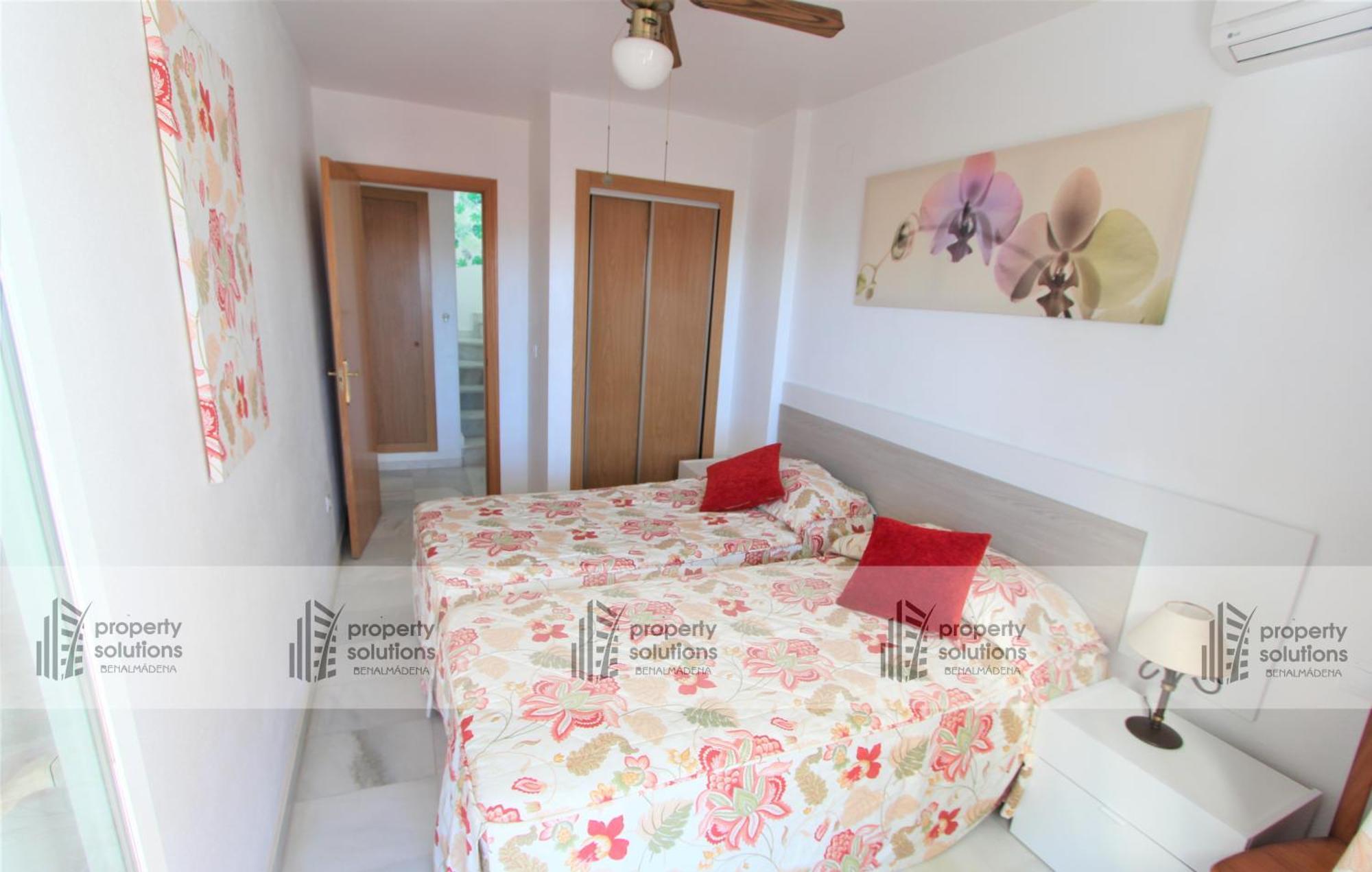 Lomas De Mena 6 - Atico - Terraza Y Barbacoa- Parking Gratis Appartamento